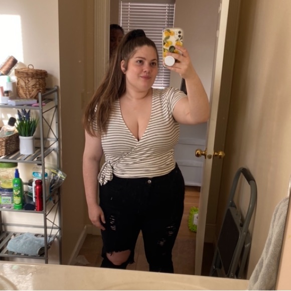 Cross over tie wrap top wild fable - Picture 4 of 4